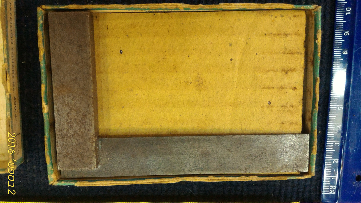 Vintage Straight angle metal [TOL10111]