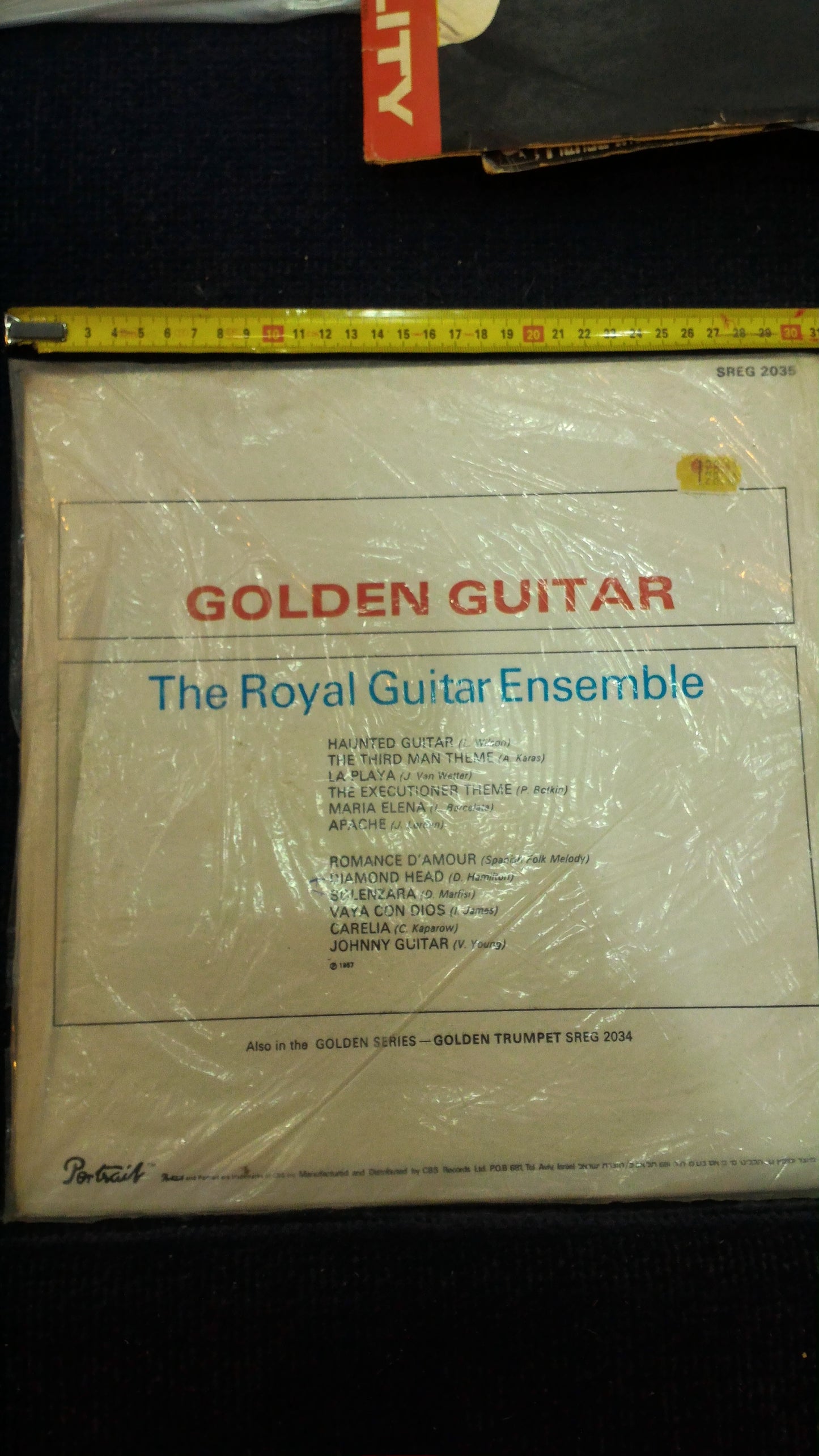 Golden Guitar record [ENT10125]