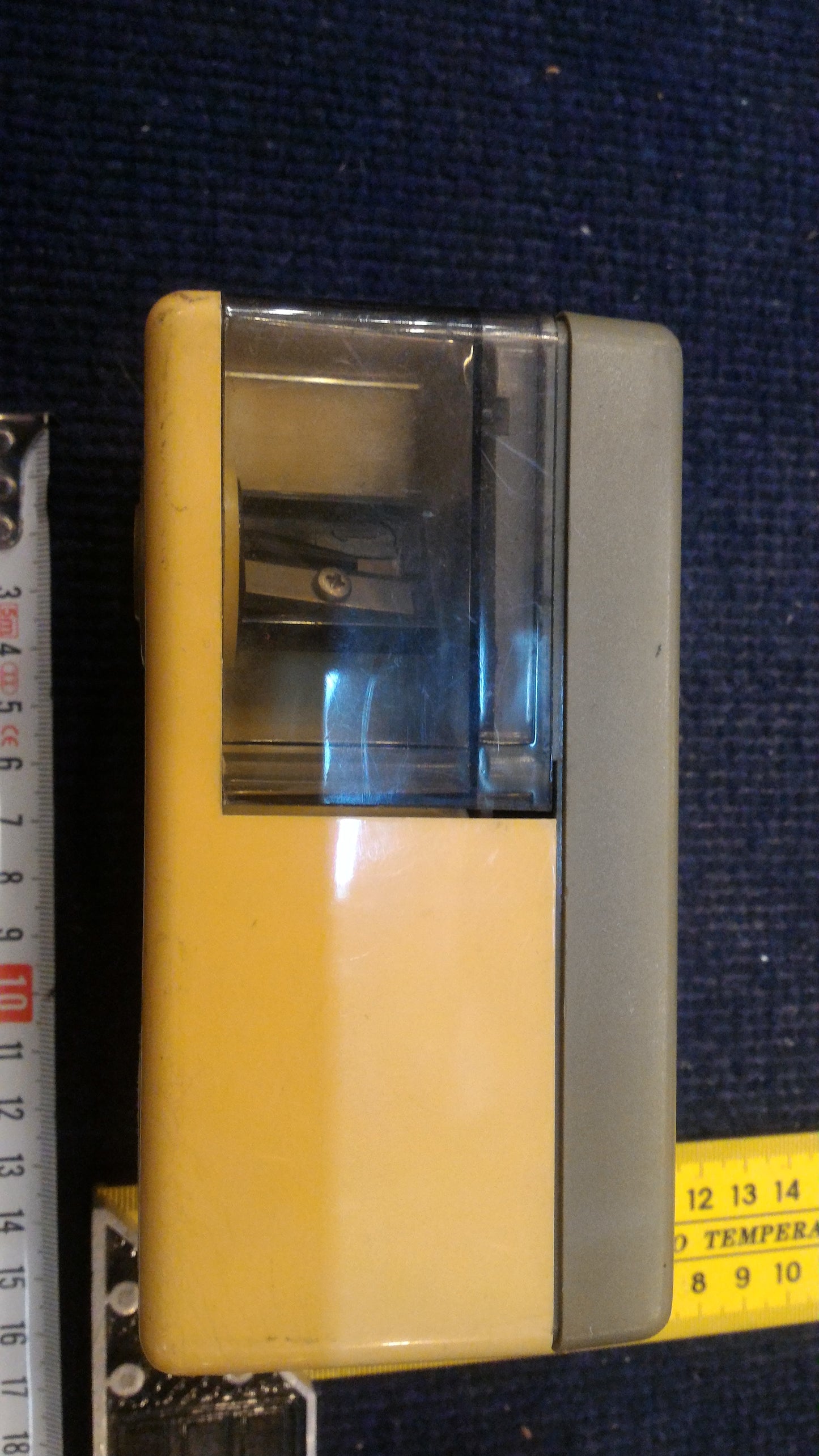 Vintage Pencil sharpener elect [INS10146]