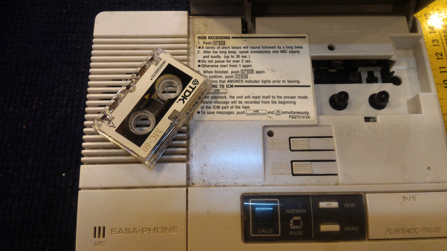 Phone answering old taperecorder - Panasonic [INS10150]
