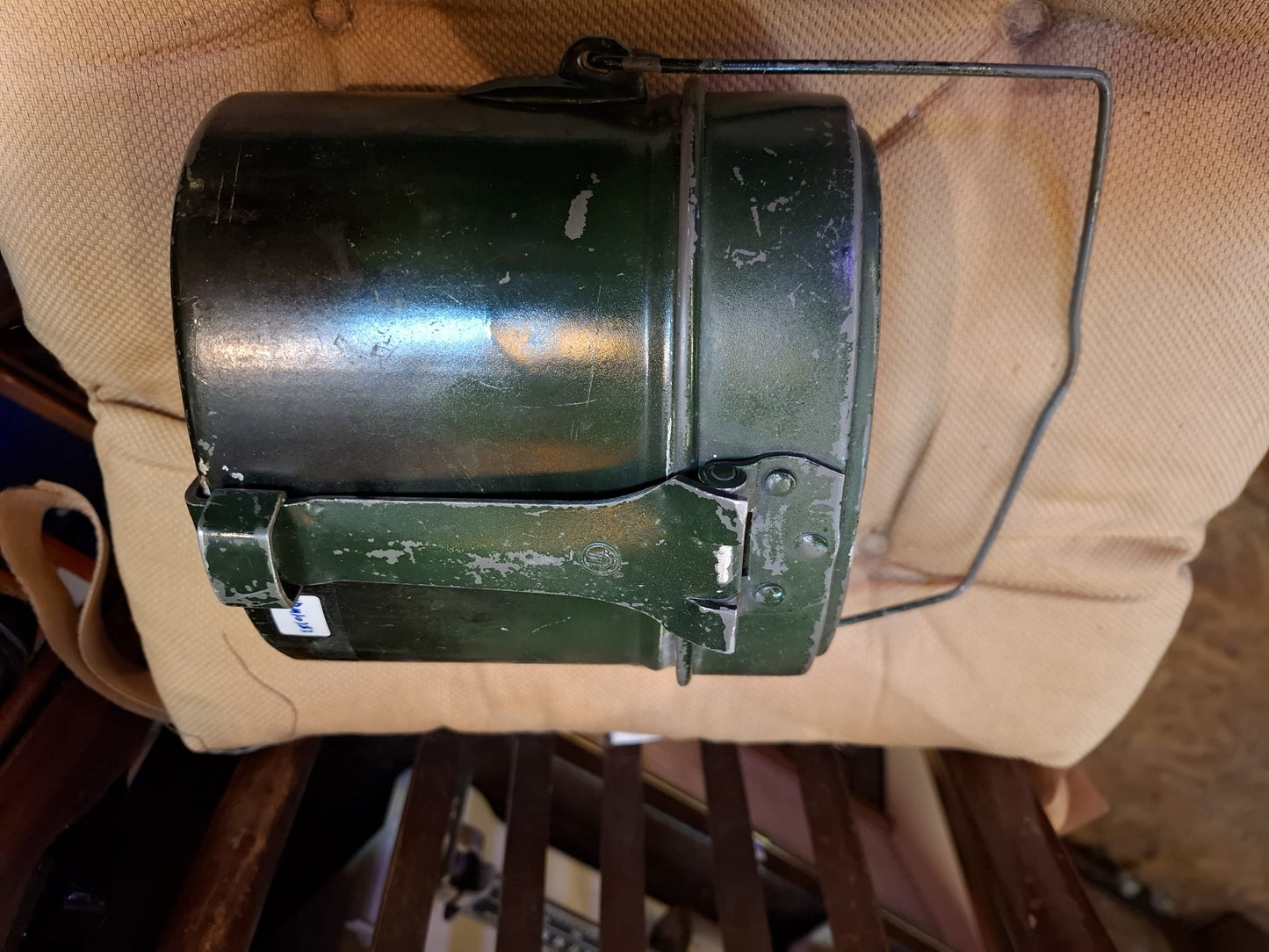 Aluminum old army mess tin [ARM10183]